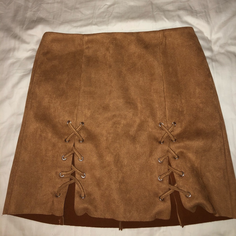 Samt skirt